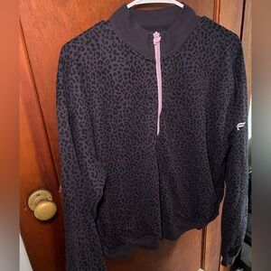 Fabletics Quarter Zip Size Extra Large